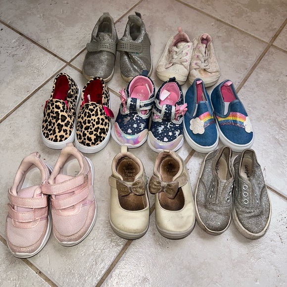 Toddler Girl Size 6 Shoe Bundle - Picture 1 of 4